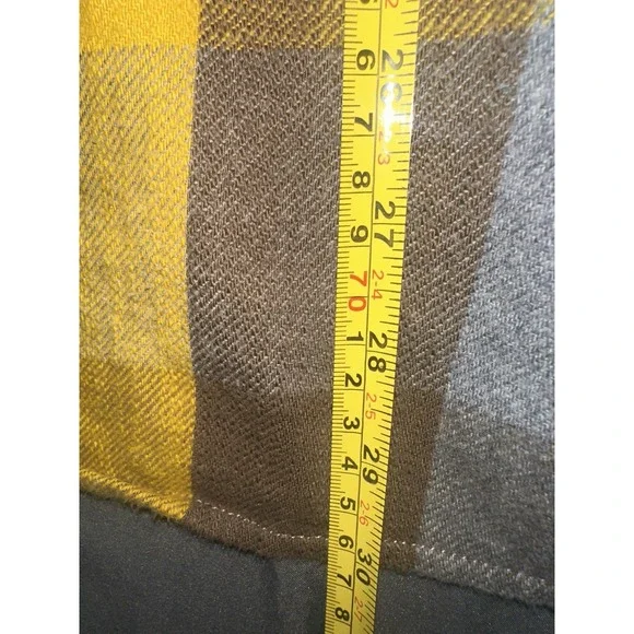 L.L. Bean Signature Flannel Shirt Mens XL Slim Fit Plaid Button Up Yellow Gray - Picture 6 of 6